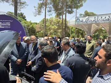 افتتاح نخستین ایستگاه فستشارژ خودروهای برقی در کرمان