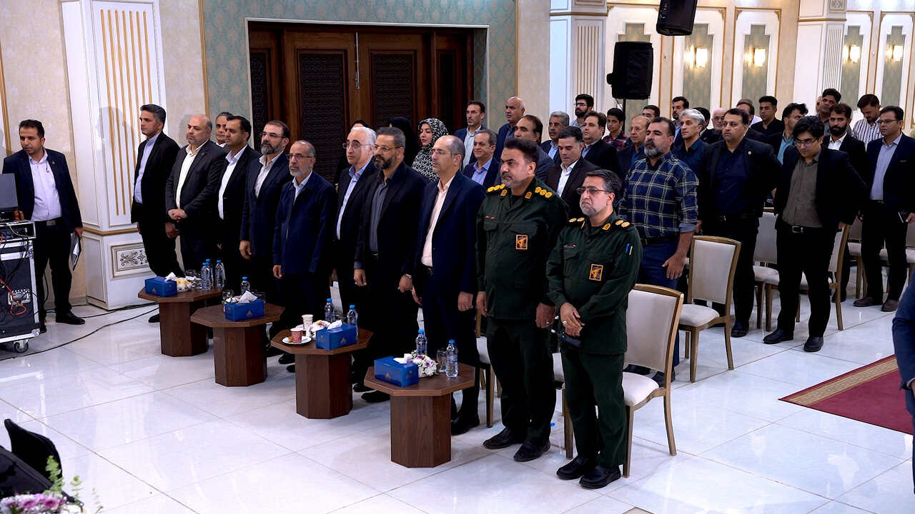 ۴ طرح کلان پایلوت ملی در حوزه هوشمندسازی و بهینهسازی مصرف انرژی در شهرک صنعتی جهانآباد میبد ۴ طرح کلان پایلوت ملی در حوزه هوشمندسازی و بهینهسازی مصرف انرژی در شهرک صنعتی جهانآباد میبد