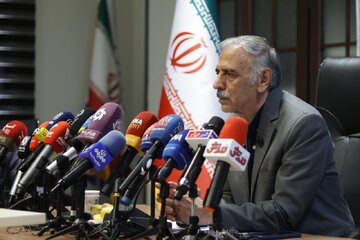 گواری: ادغام فدراسیونهای آمادگی جسمانی و همگانی در حد شایعه است